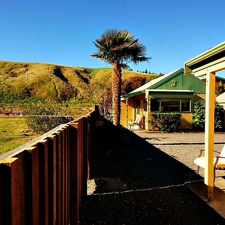 Bay Cottages Kaikoura Exterior photo