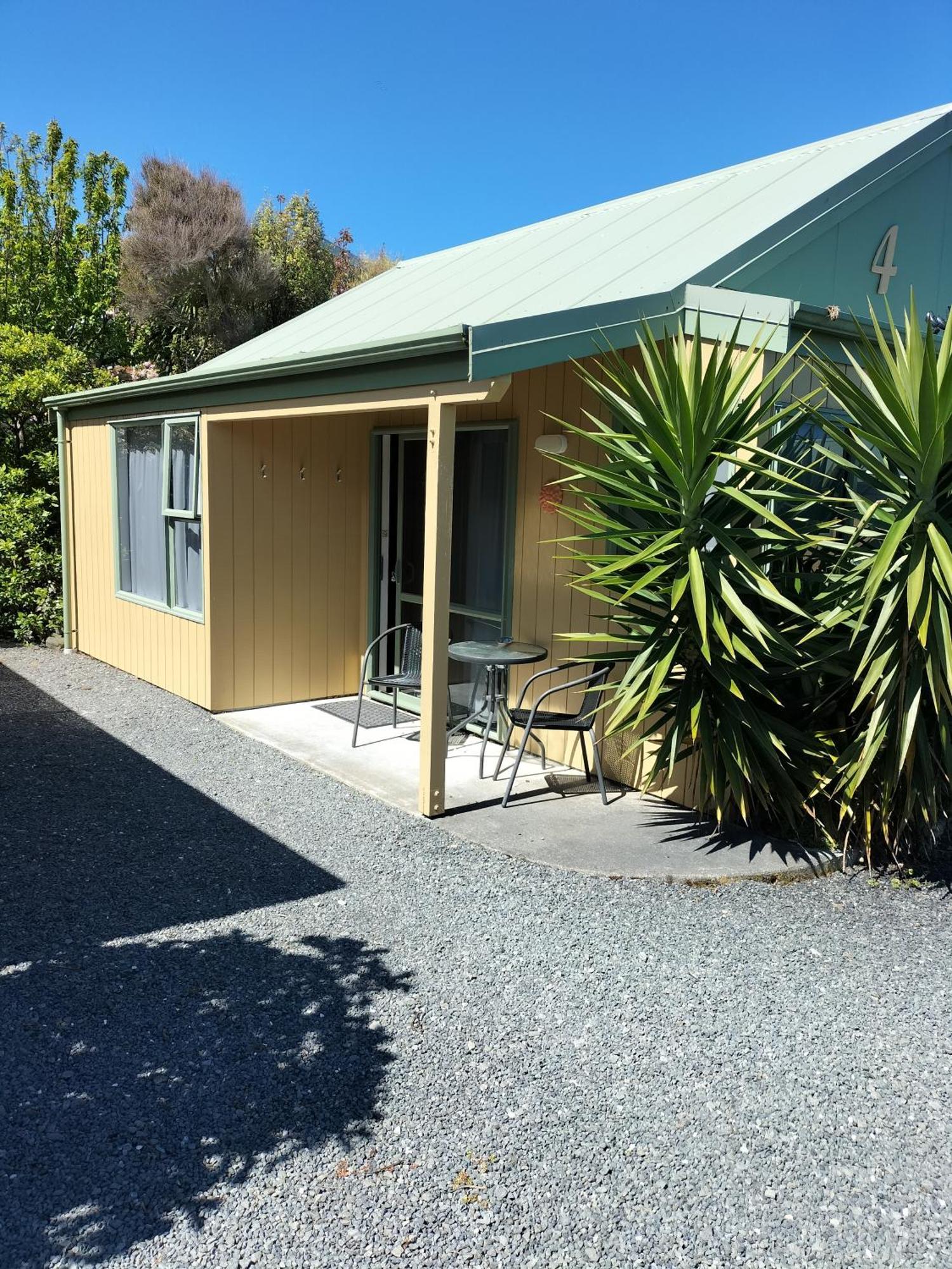 Bay Cottages Kaikoura Exterior photo